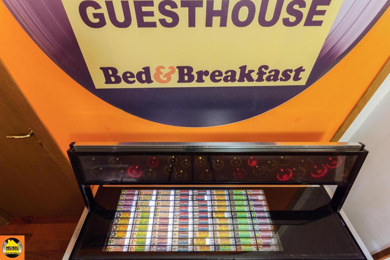 Music Bed and breakfast