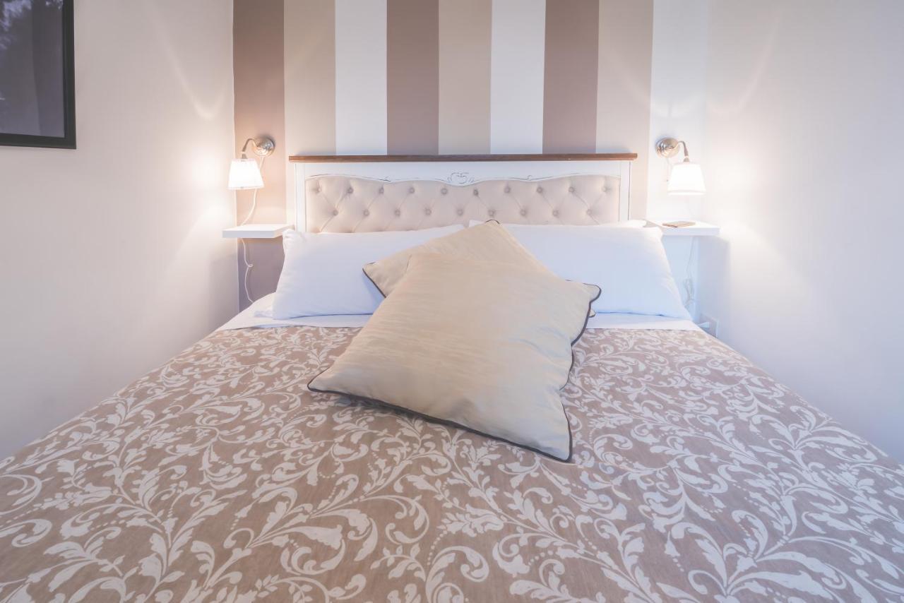Pellegrino 75 Double Bedroom Leilighet