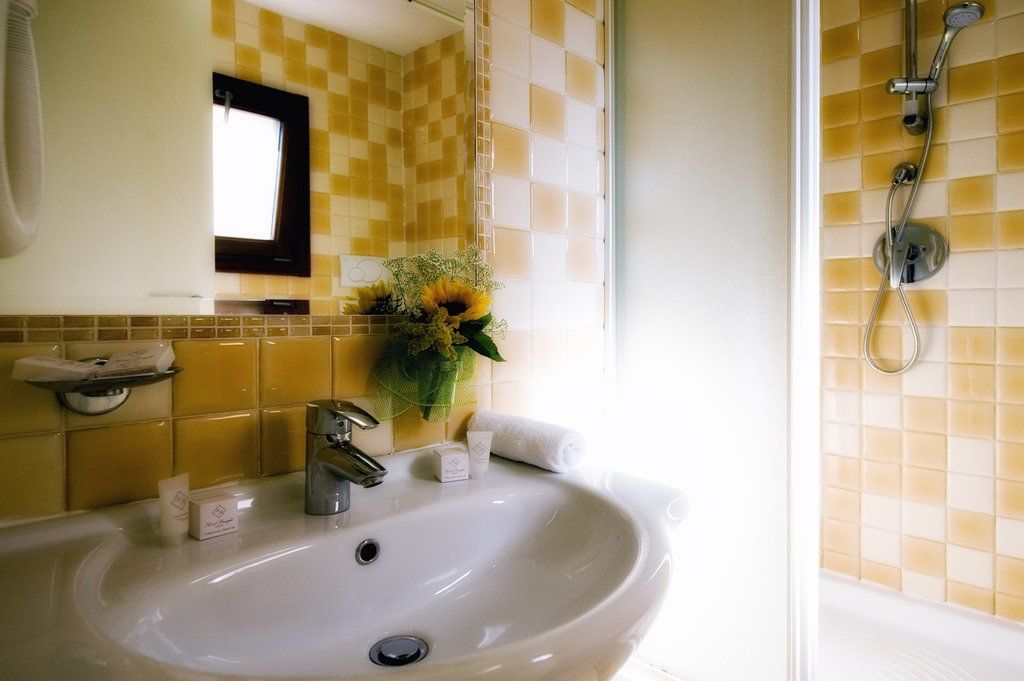 Bright Hotell