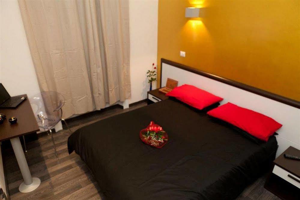 Chroma Exy - Chroma Italy 2*