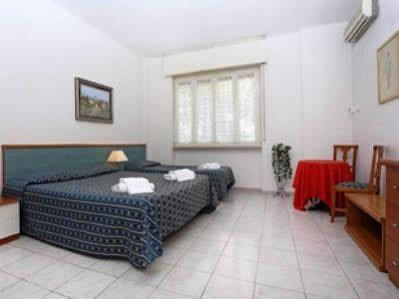 Athena 3* Roma