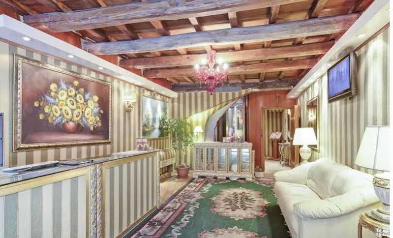 Relais Group Palace