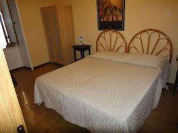 Touring Hotel Roma