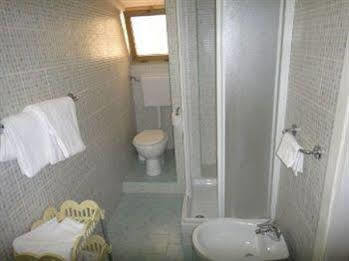 Hotel Touring 2*