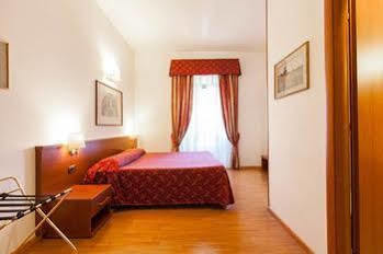 Bed & Breakfast Domus Appia 154 Roma