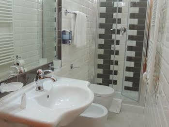 Morelli 1 5* Roma