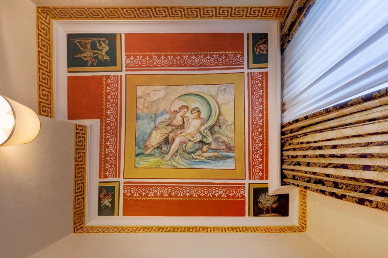 Amalfi Hotell