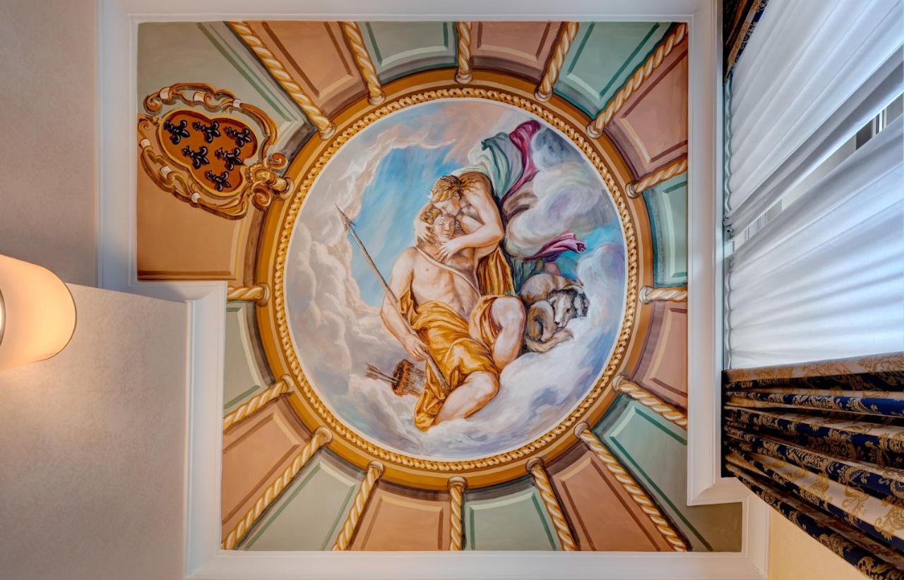 Amalfi Hotell 3*
