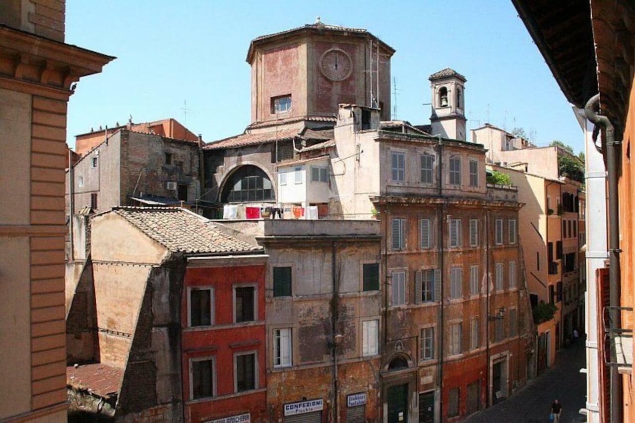 Portico D'ottavia, The Ancient Apartamento *