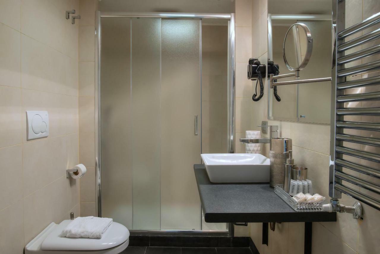 Bed & Breakfast Black And White Roma