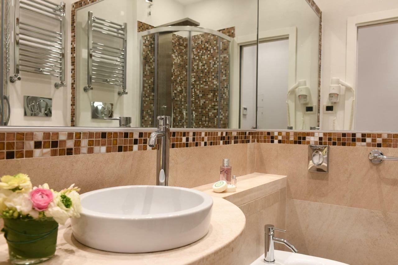 Alojamento de Acomodação e Pequeno-almoço Residenza Zanardelli Roma