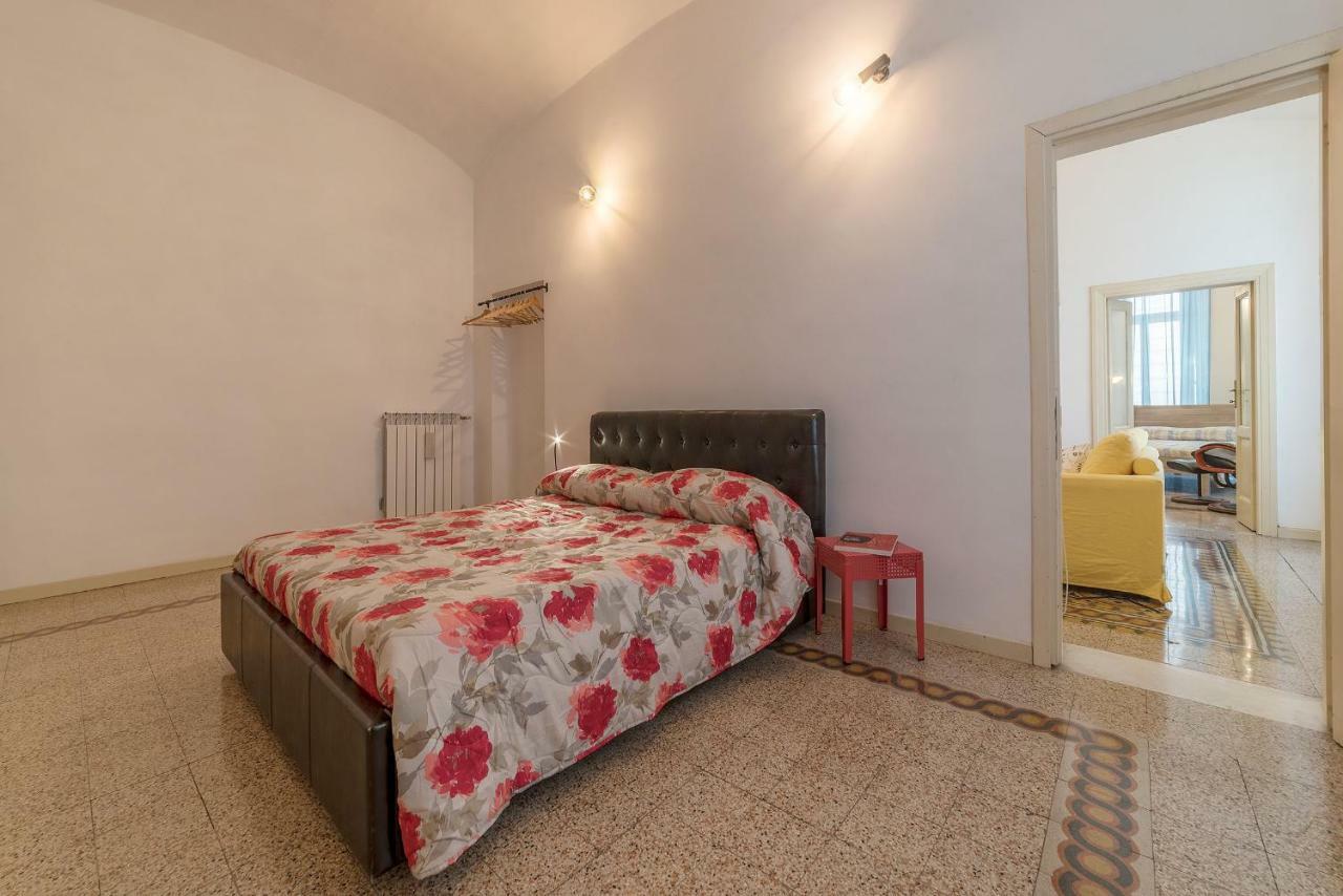 San Giovanni & Colosseo Roomy Flat Apartamento