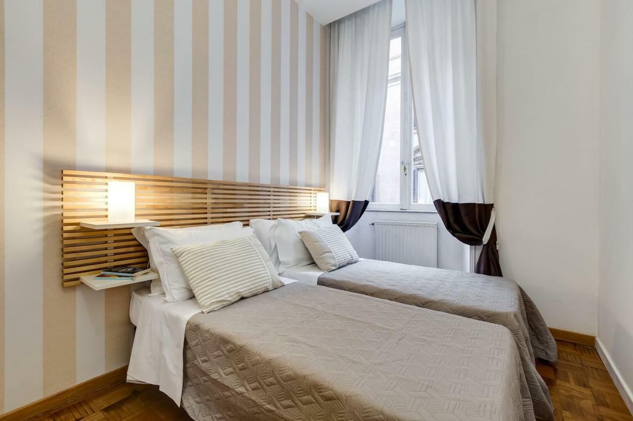 Fabulous Pantheon Apartment