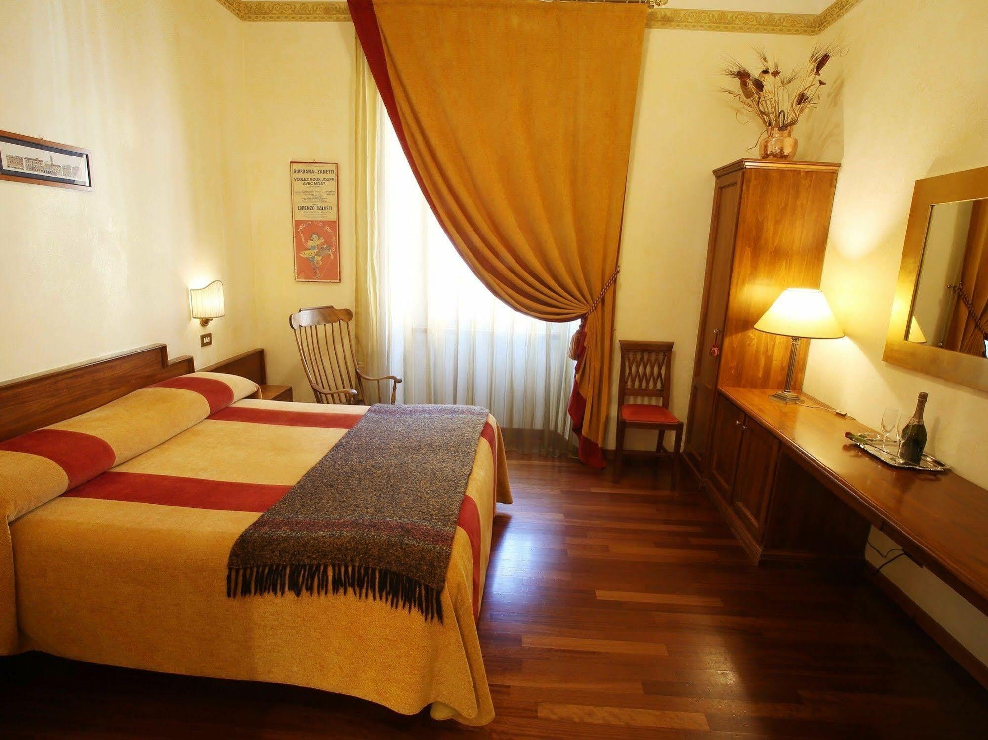 Bed and breakfast Al Colonnato Di San Pietro Roma
