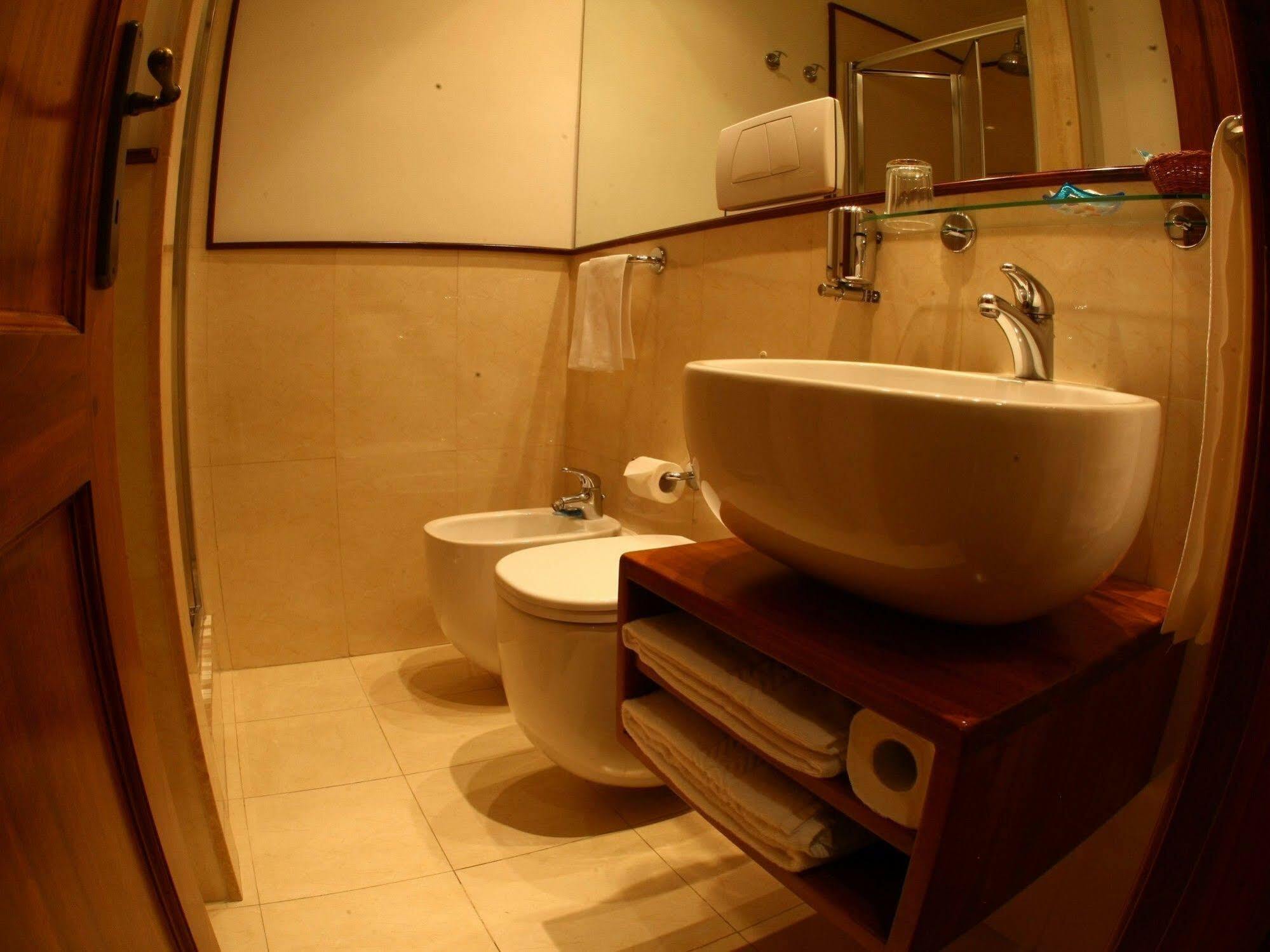 Al Colonnato Di San Pietro Bed and breakfast