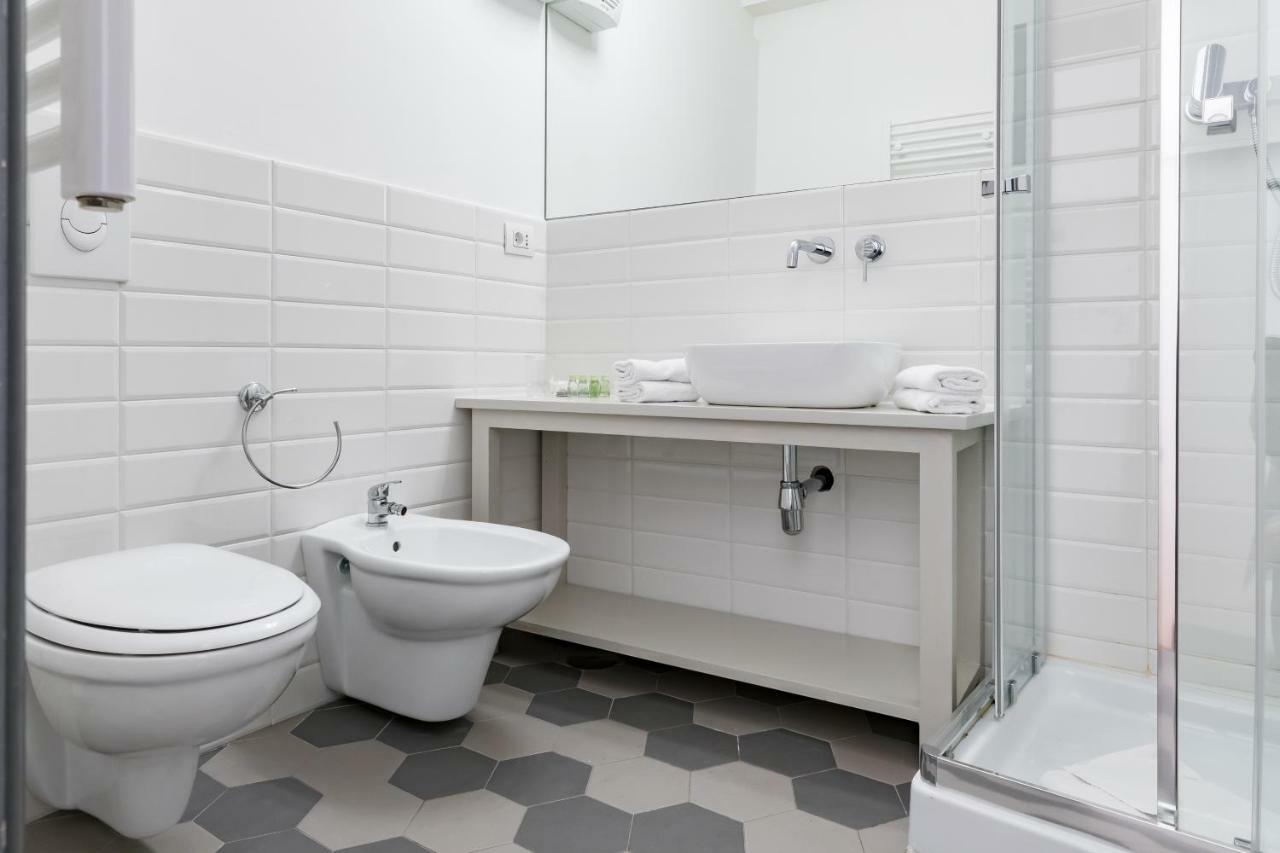 Pietra Square Apartment *