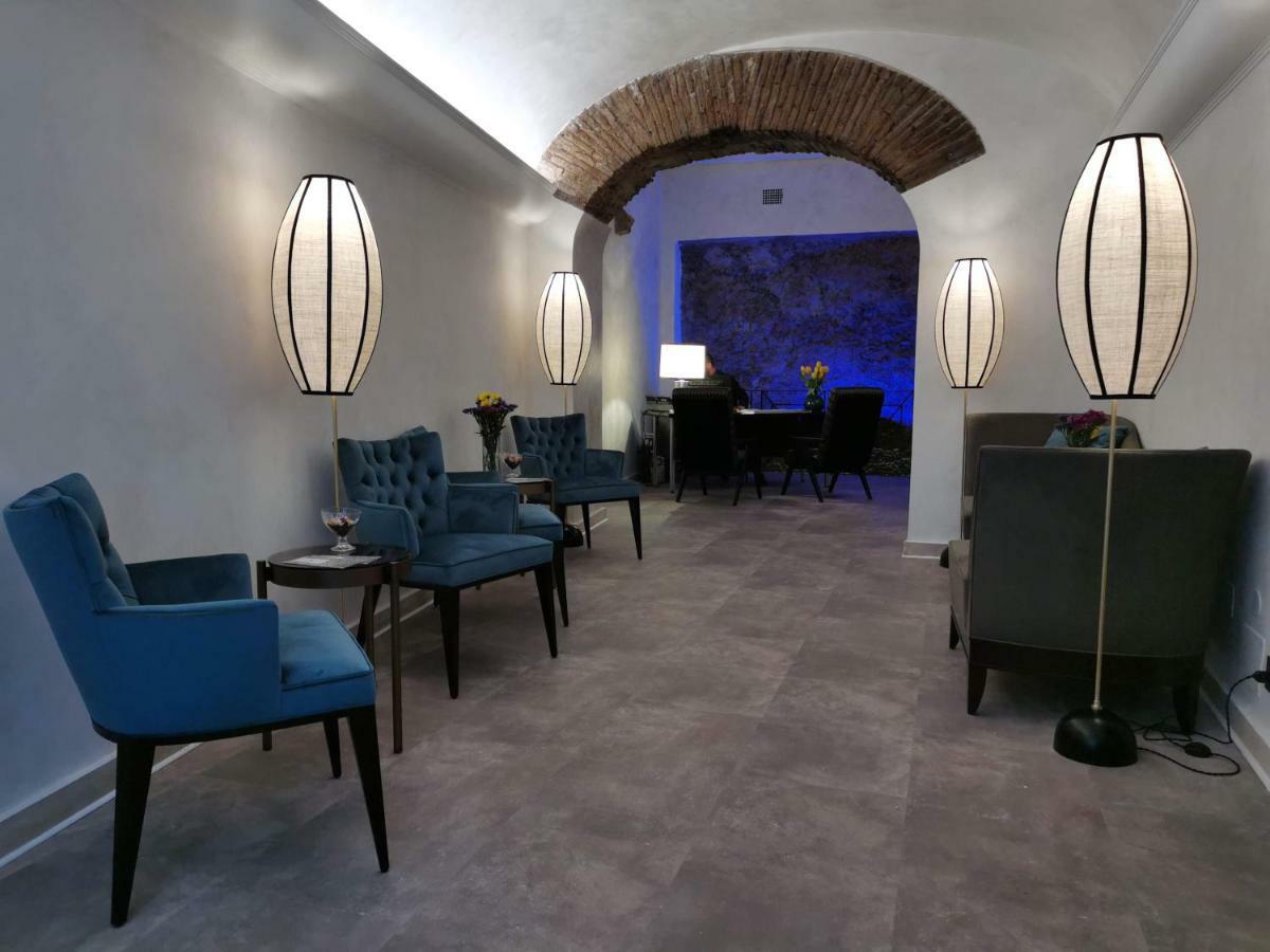 Teatro Di Pompeo Hotel Roma