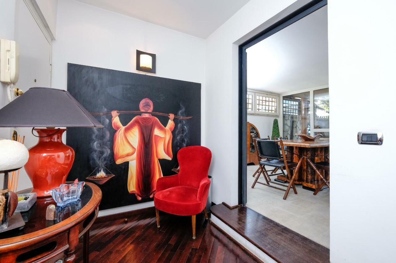 Apartment Amazing Penthouse With Terrace By Caracalla Rom