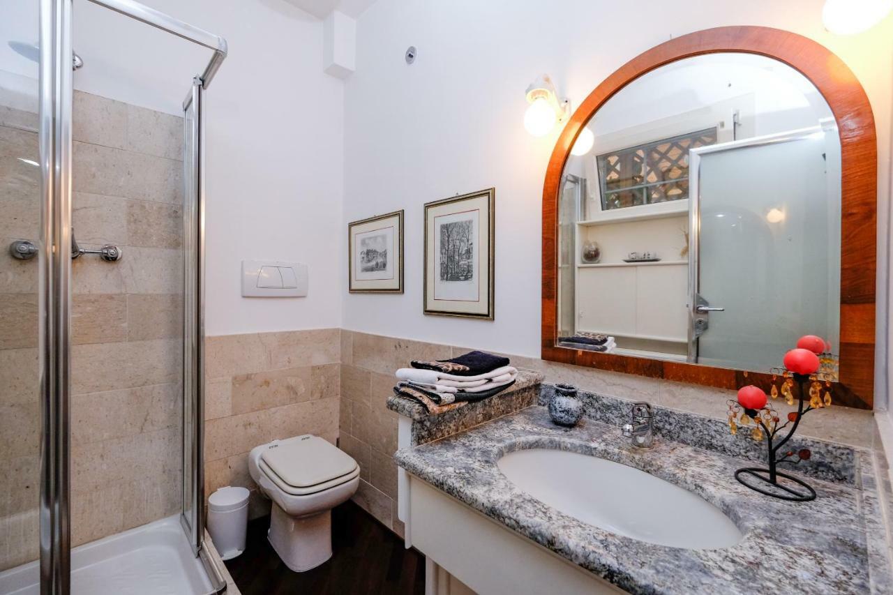 Amazing Penthouse With Terrace By Caracalla Apartment *