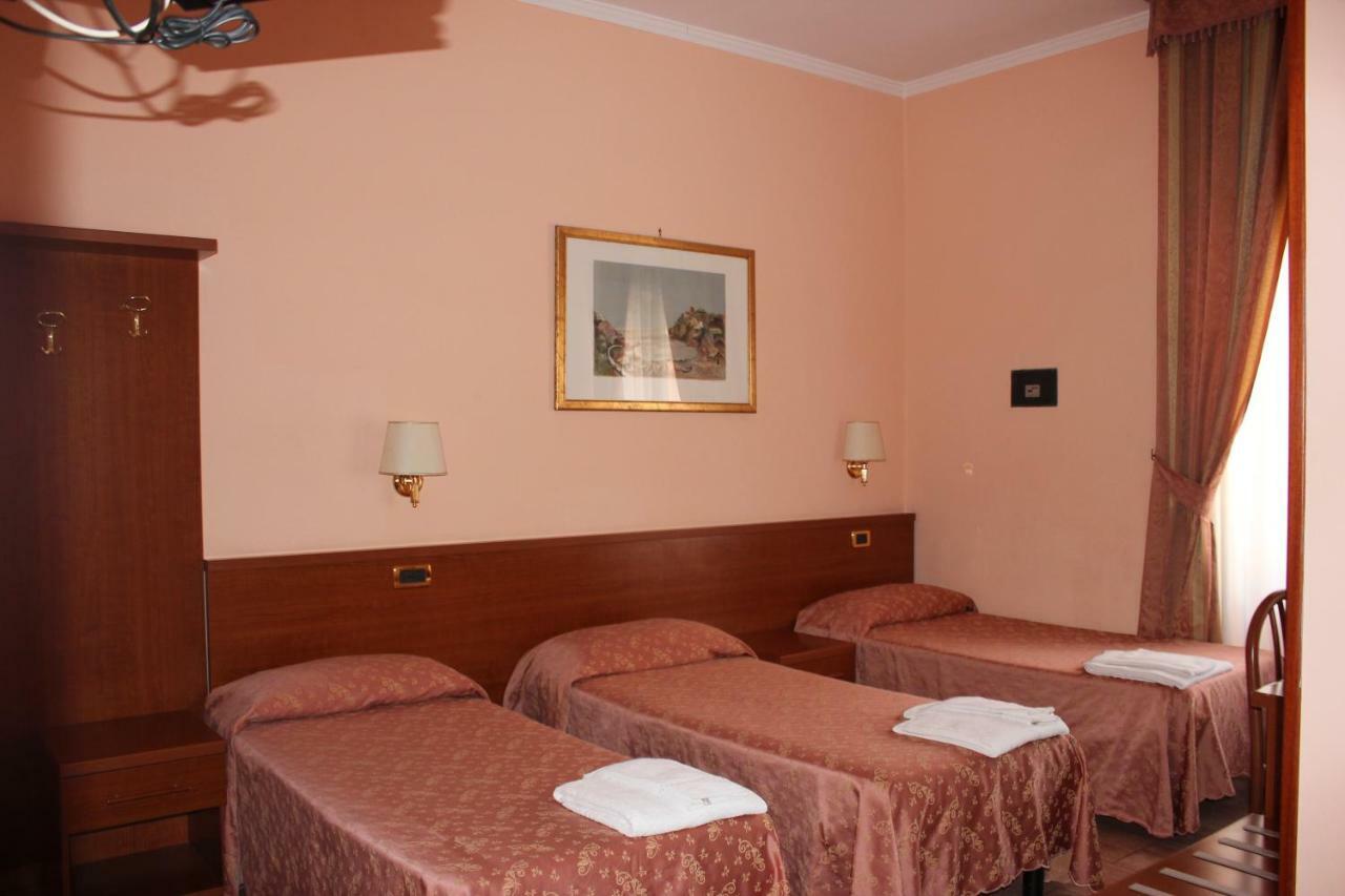 Alex City Iii Roma