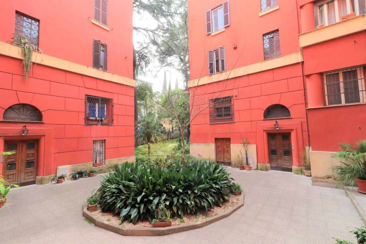 Pamphili Park Romantic Retreat * Rome