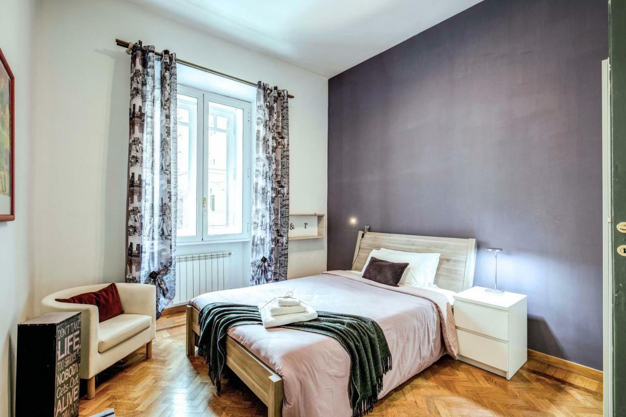 Apartment Domus Lunae Rom