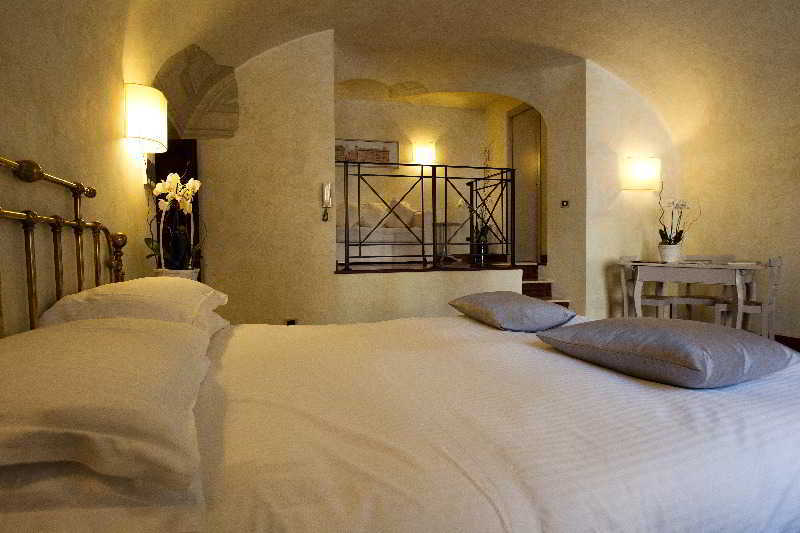 Hotell Residenza Lucina 2*