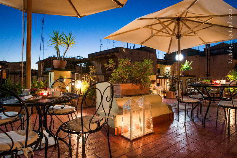 Dharma Boutique & Hotell