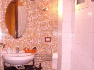 Bed In Art Hotel Roma
