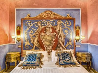 Romanico Palace Luxury & Hotell 4*
