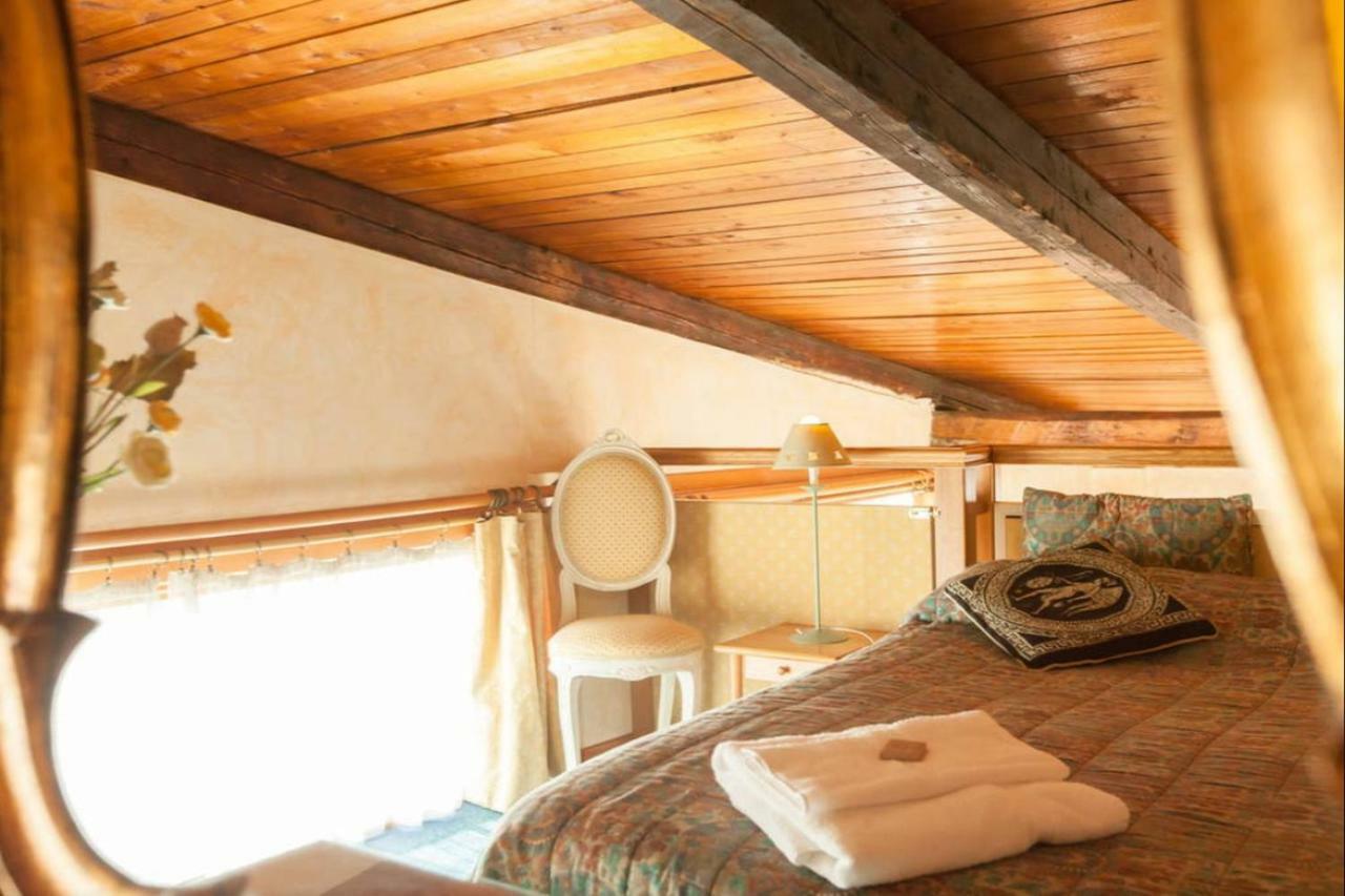 Amazing Panoramic Artist's Loft Spanish Steps * Roma