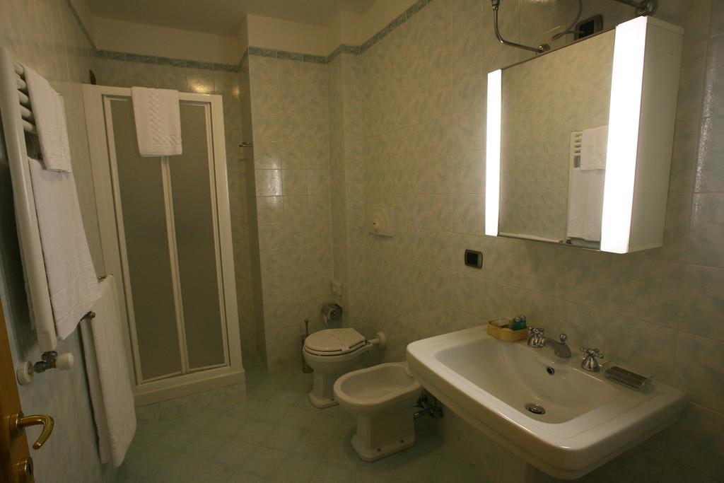 Lux Apart-hotel