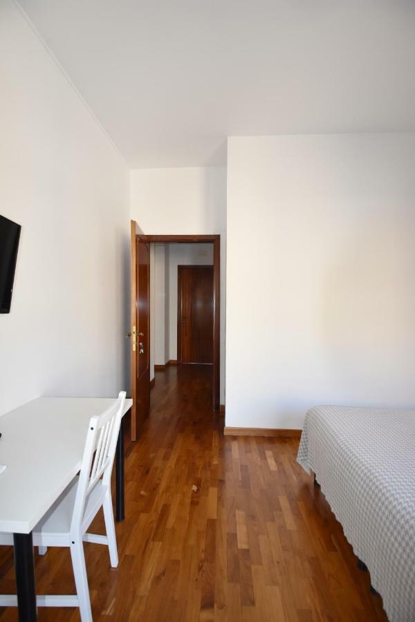 Casa de hóspedes And Warm Roma