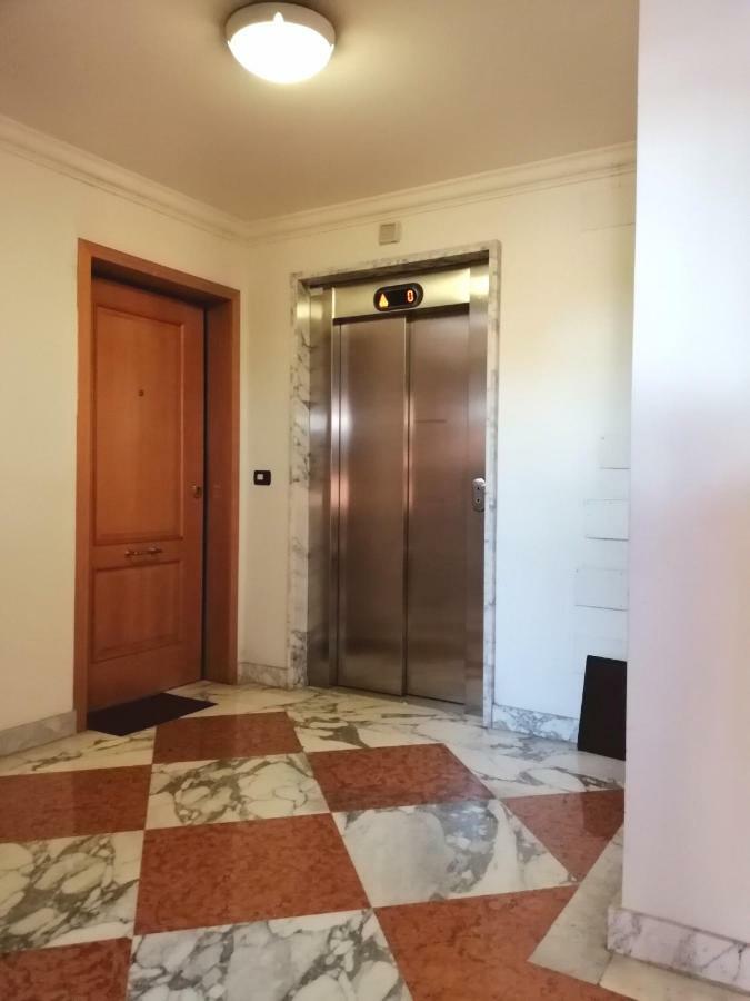 Domus Vigolo * Roma
