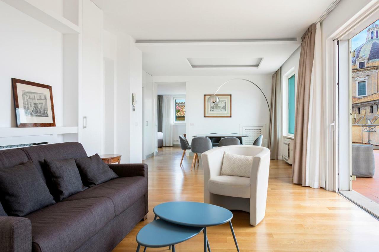 Penthouse Capitol * Roma