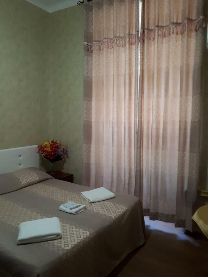 Renting * Roma