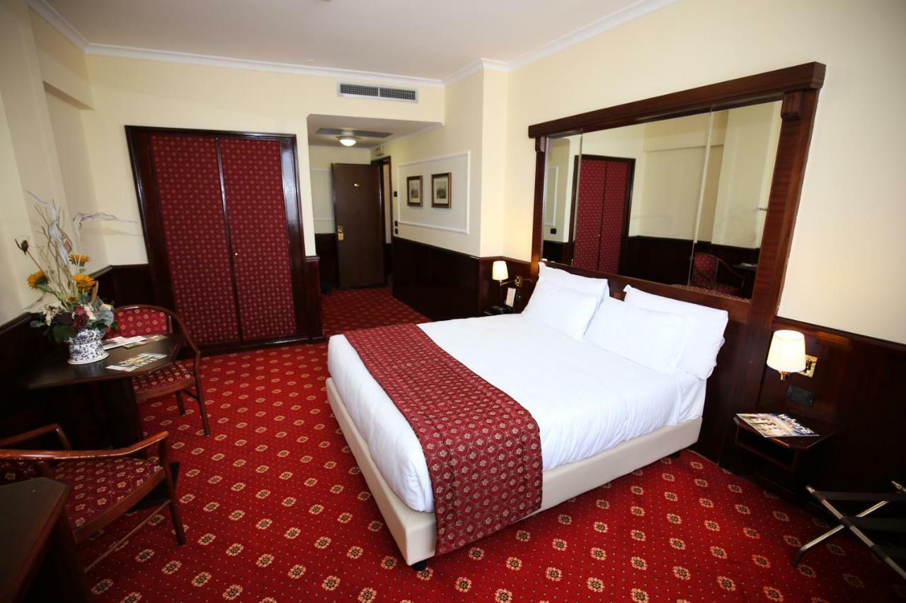 Regent Hotel