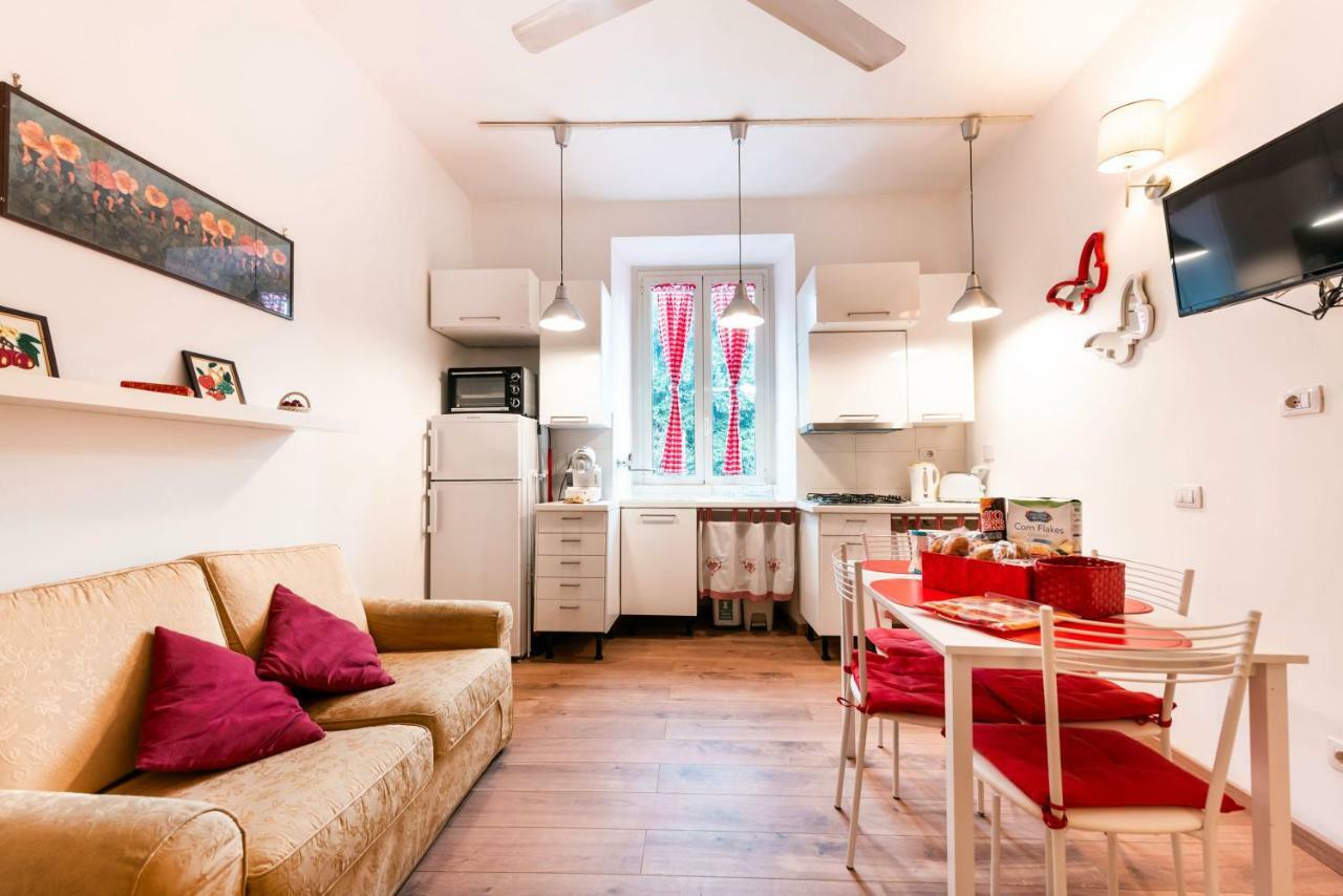 Appartamento Street Lavinia Roma