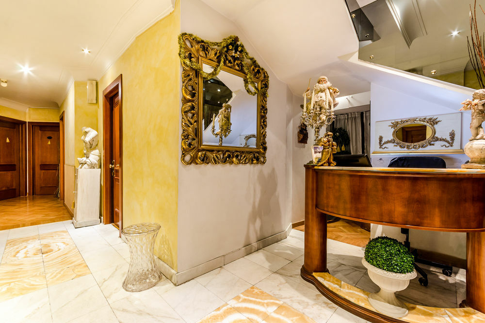 Luxury H 2000 Bed and breakfast 3*