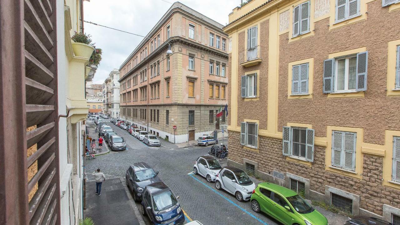 In Borgo Angelico Terrace * Roma
