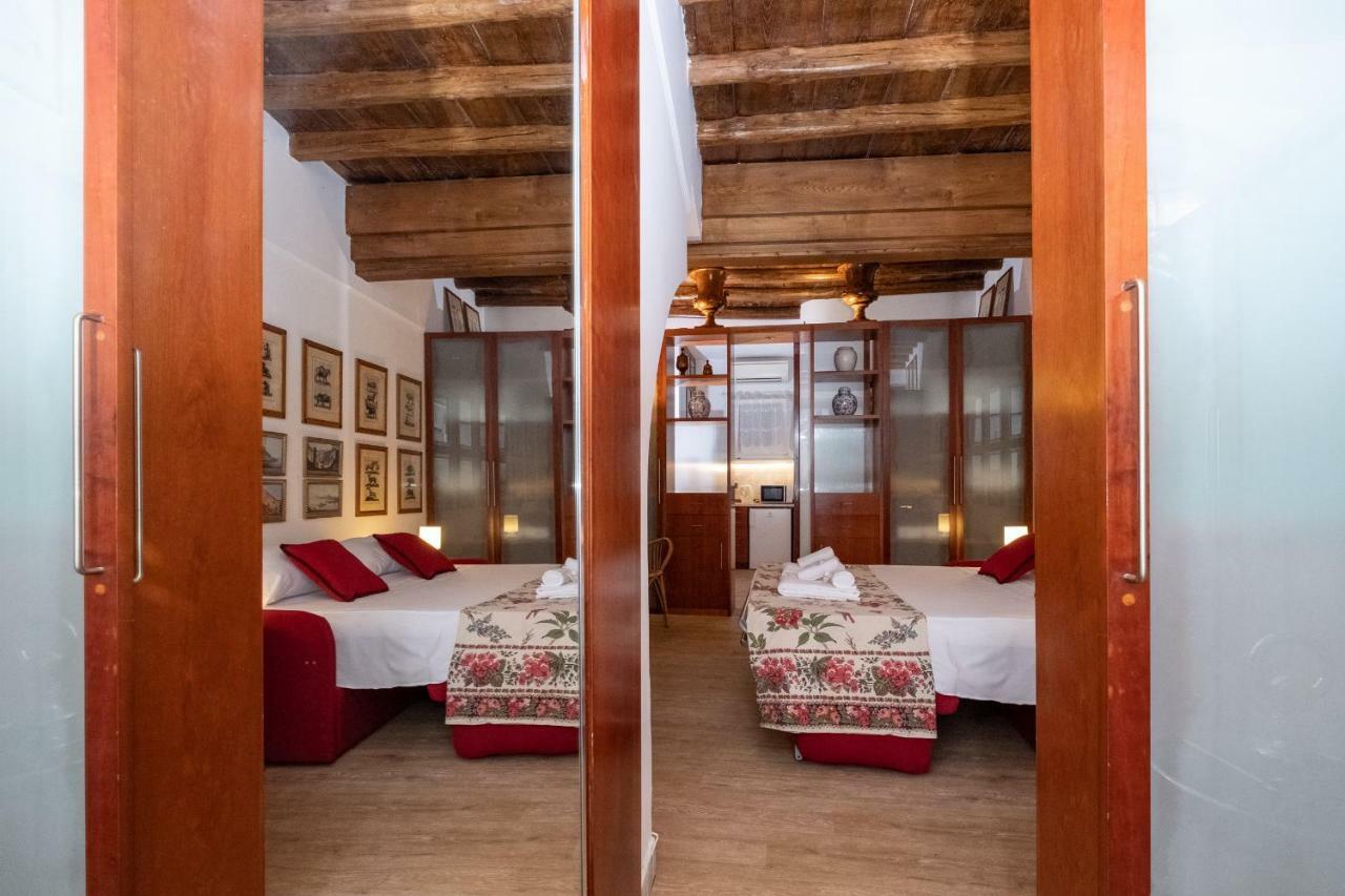 Campo De' Fiori Cozy Nest Apartment *