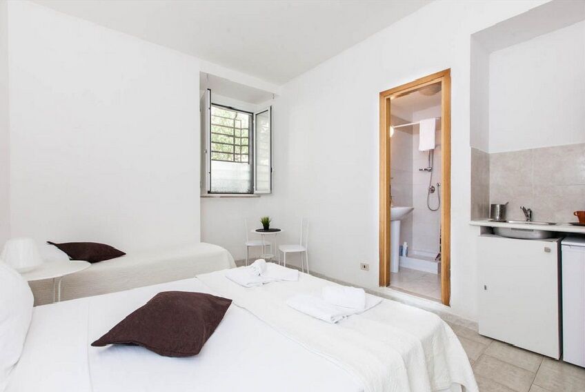 Al Colosseo 8 Bed & Breakfast Rome
