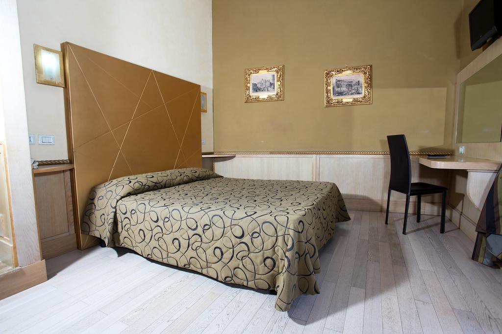Nardizzi Americana Hotel 2*