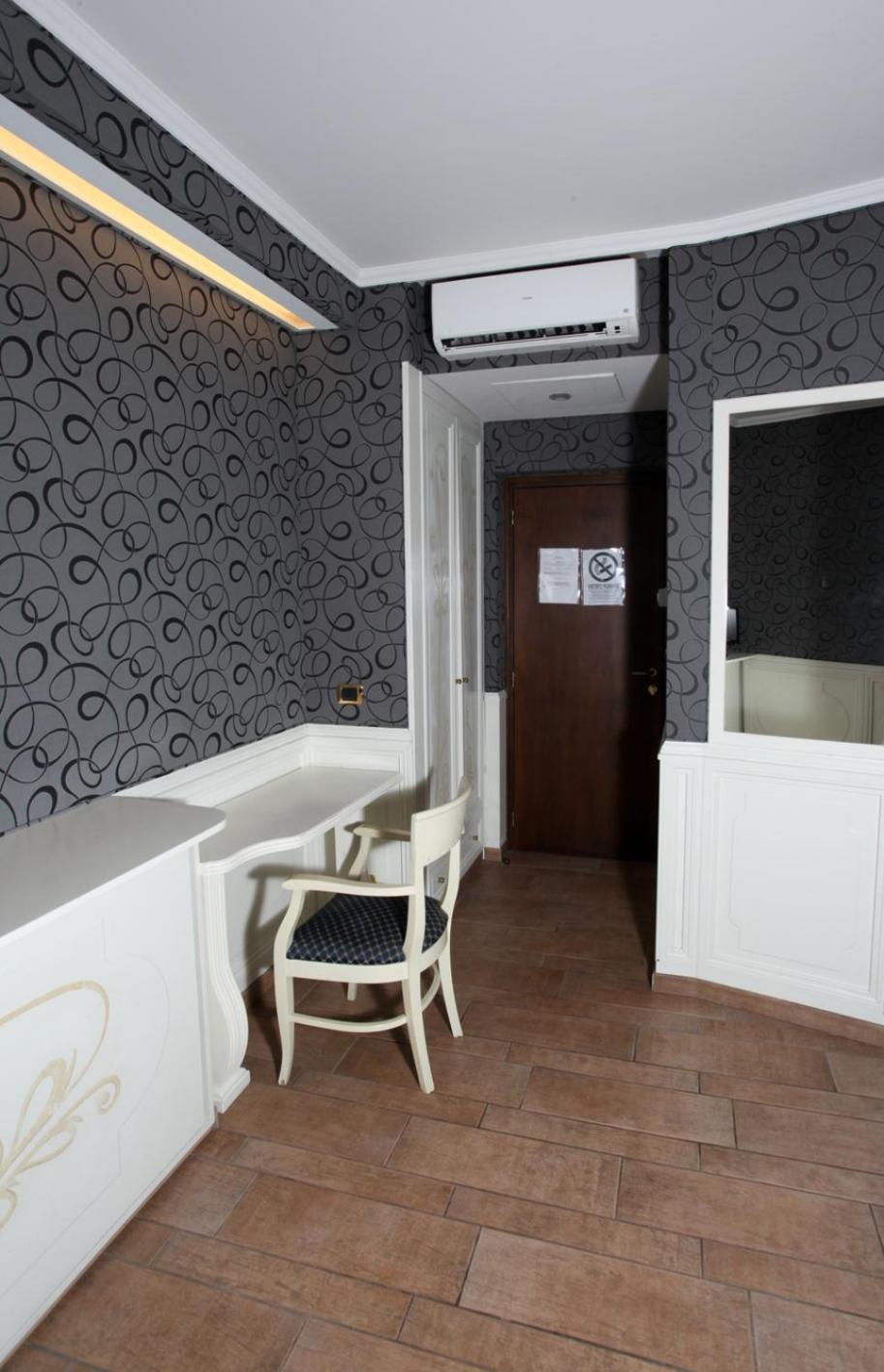 Hotel Nardizzi Americana 2*