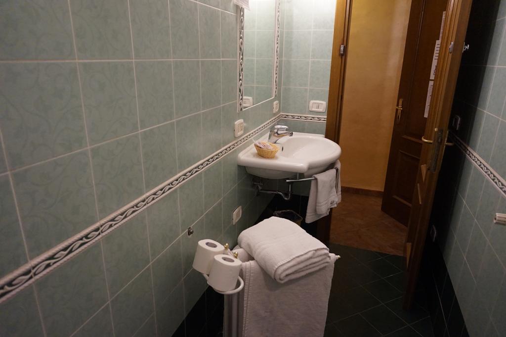 Hotel Maryelen Roma