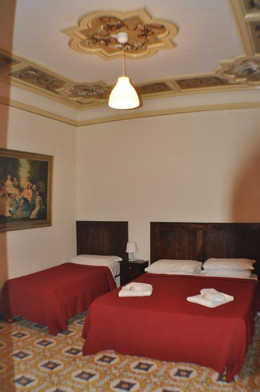 Hotel Amico 2*