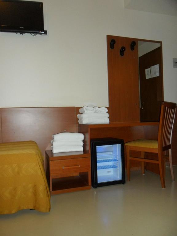 Everest Hotel 2*