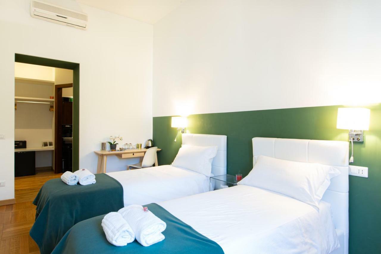Lombardia40 Luxury 2* Roma