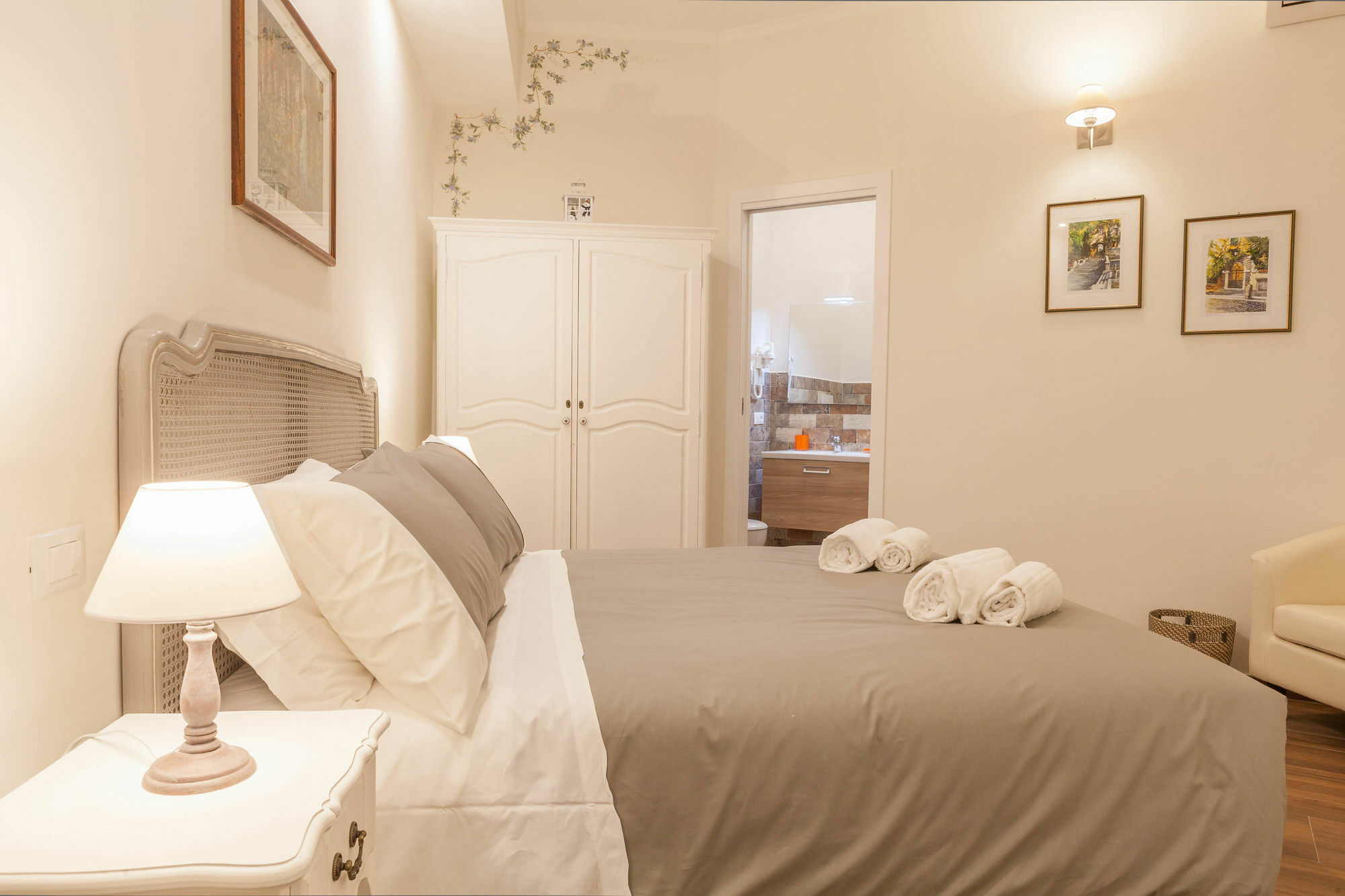 Donna Margherita Suite&rooms 3* Roma