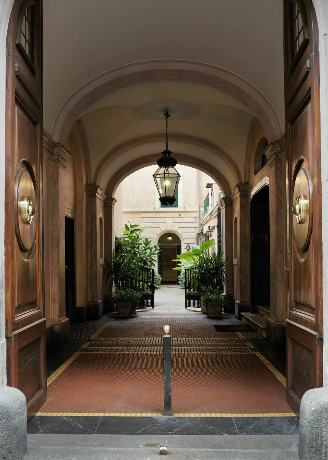 At Forty-one Hotel Roma